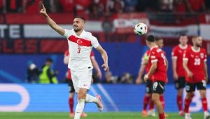Gol Pemain Atalanta Merih Demiral Antar Turki Melaju ke Perempat Final