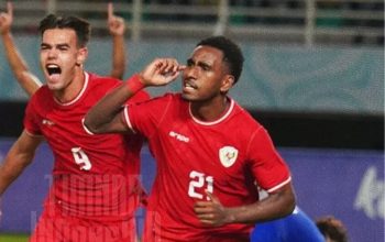 Iqbal Gwijangge jadi salah satu pemain kunci Timnas Indonesia U19 dengan golnya ke gawang Kamboja. (Instagram: @timnas.indonesia)