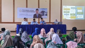 Hendar Darsono Sebarluaskan Perda Tentang Penyelenggaraan Pesantren di Cisaat