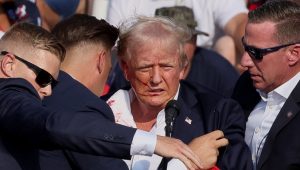 Presiden Biden Sebut Terlalu Dini Penembakan Trump Upaya Pembunuhan