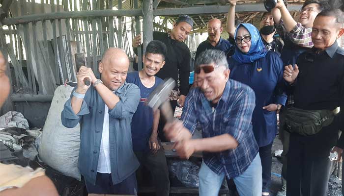 Bacalon Gubernur Jabar Ilham Akbar Habibie