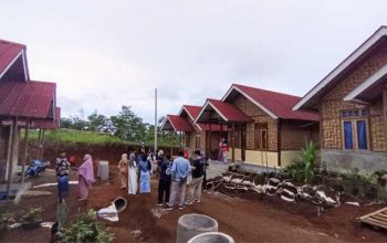 Bencana Retakan Tanah di Desa Kertaangsana Sukabumi