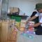 petani milenial asal Sukabumi yang berfokus pada budidaya madu lebah trigona.