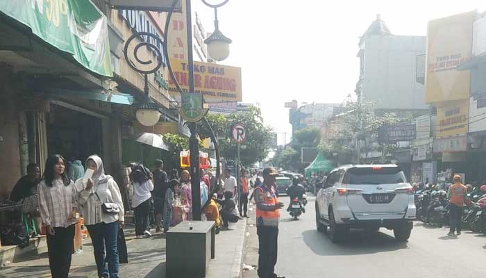 Dishub Kota Sukabumi Awasi Arus Lalin