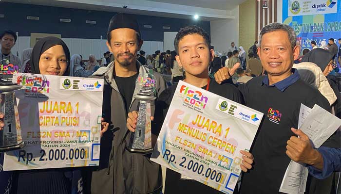 Dua Siswa SMA Hayatan Thayyibah Sukabumi