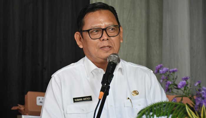 PJ Wali Kota Sukabumi Kumana Hartadji.
