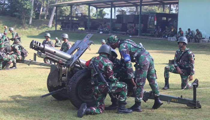 Prajurit Yonarmed 13 Kostrad