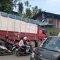 Truk Hebel Seruduk rumah di Cicurug Sukabumi