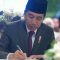 Presiden Jokowi Ikut Jadi Saksi di Pernikahan Thariq Halilintar dan Aaliyah Massaid. Prosesi akad nikah pernikahan Thariq Halilintar dan Aaliyah Massaid