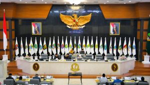 Sahkan Perda Kepariwisataan, Bey Machmudin: Pariwisata Jadi Penggerak Perekonomian