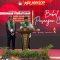 Pasangan Bayu Syahjohan-Musyafaur Rahman mendatangi KPU Kabupaten Bogor, Jawa Barat, Kamis (29/8/2024), untuk mendaftar sebagai peserta Pilkada 2024. (M. Fikri Setiawan)