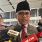 Menteri Pendayagunaan Aparatur Negara dan Reformasi Birokrasi Abdullah Azwar Anas saat memberikan keterangan pers di kompleks parlemen, Senayan, Jakarta, Jumat (16/8/2024). (Rio Feisal)