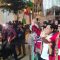 Ketua DPD PDI Perjuangan Jawa Barat Ono Surono bersama jajaran partai tersebut mendatangi KPU Provinsi Jabar, Kota Bandung, sekitar 30 menit sebelum penutupan pendaftaran pasangan calon Pilgub Jabar 2024, Kamis (29/8/2024) malam. (Ricky Prayoga)