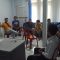 AUDENSI : Sejumlah warga saat audensi soal ADD dan DD di aula Desa Cikujang, Kecamatan Gunungguruh, Kabupaten Sukabumi, pada beberapa waktu lalu.(FOTO : UNTUK RADAR SUKABUMI)