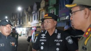 Senin, Pedagang Jalur Puncak Kembali Ditertibkan