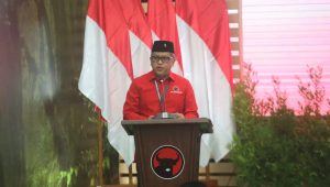 Sekjen Hasto Ungkap Pihak-Pihak yang Ingin Ambil PDIP