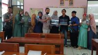 Dua Mahasiswa UMMI Buat Aplikasi Web Pencatatan Keuangan di SDN Kota Sukabumi