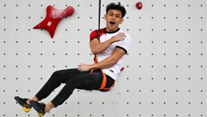 Veddriq Leonardo Sumbang Emas Pertama untuk Indonesia di Olimpiade Paris 2024