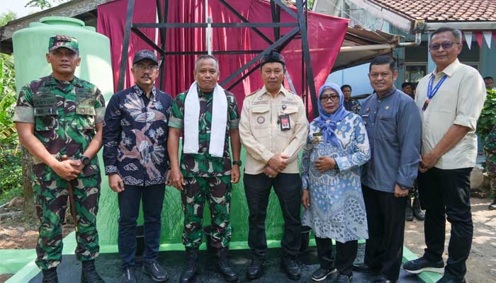 Pangkostrad Resmikan Titik Air Di Desa Singajaya Bogor