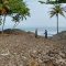 Pengerukan Batu di pantai Cikakak Sukabumi