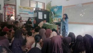 Perpustakaan Cisarua Kota Sukabumi Gelar Program Gemar Membaca di SDN Cisarua