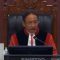 Ketua Mahkamah Konstitusi (MK) Suhartoyo dalam sidang pembacaan putusan di Ruang Sidang Pleno MK, Jakarta, Senin (19/8/2024).