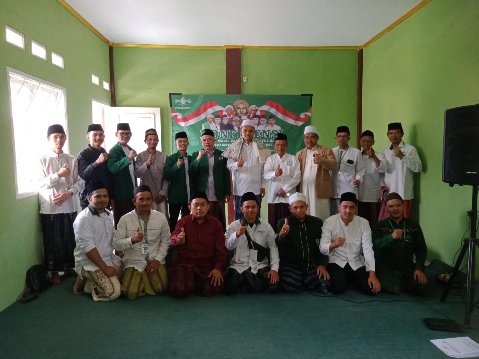 Ustadz Muhammad Azzam muttaqie, Lc terpilih secara aklamasi menjadi Ketua Tanfidziyah Majelis Wakil Cabang Nahdlatul Ulama (MWCNU) Kecamatan Cisaat Kabupaten Sukabumi, dengan masa  khidmat 2024-2029.