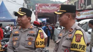 Ratusan Personel Gabungan Amankan Pendaftaran Cakada Kabupaten Sukabumi