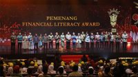 Konsisten Edukasi Keuangan Generasi Muda, bjb Raih Duah Dua Penghargaan Financial Literacy Award dari OJK