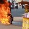 TERBAKAR : Kobaran api menghanguskan motor di alun alun Palabuhanratu.(FOTO : Tangkapan Layar)