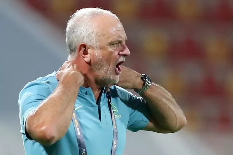 Pelatih Timnas Australia Graham Arnold. (Sumber: Twitter @gilabola_ina)