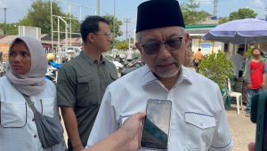 Ahmad Syaikhu Janjikan Beasiswa untuk Anak-anak Petani