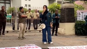 Kebijakan Wajib Kerja Paruh Waktu Tanpa Imbalan Mahasiswa ITB Dicabut!