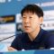 Shin Tae Yong buka suara soal kepastian dua pemain naturalisasi baru bisa memperkuat Timnas Indonesia. Skuad Garuda mendapat amunisi baru demi mengarungi putaran ketiga Kualifikasi Piala Dunia 2026