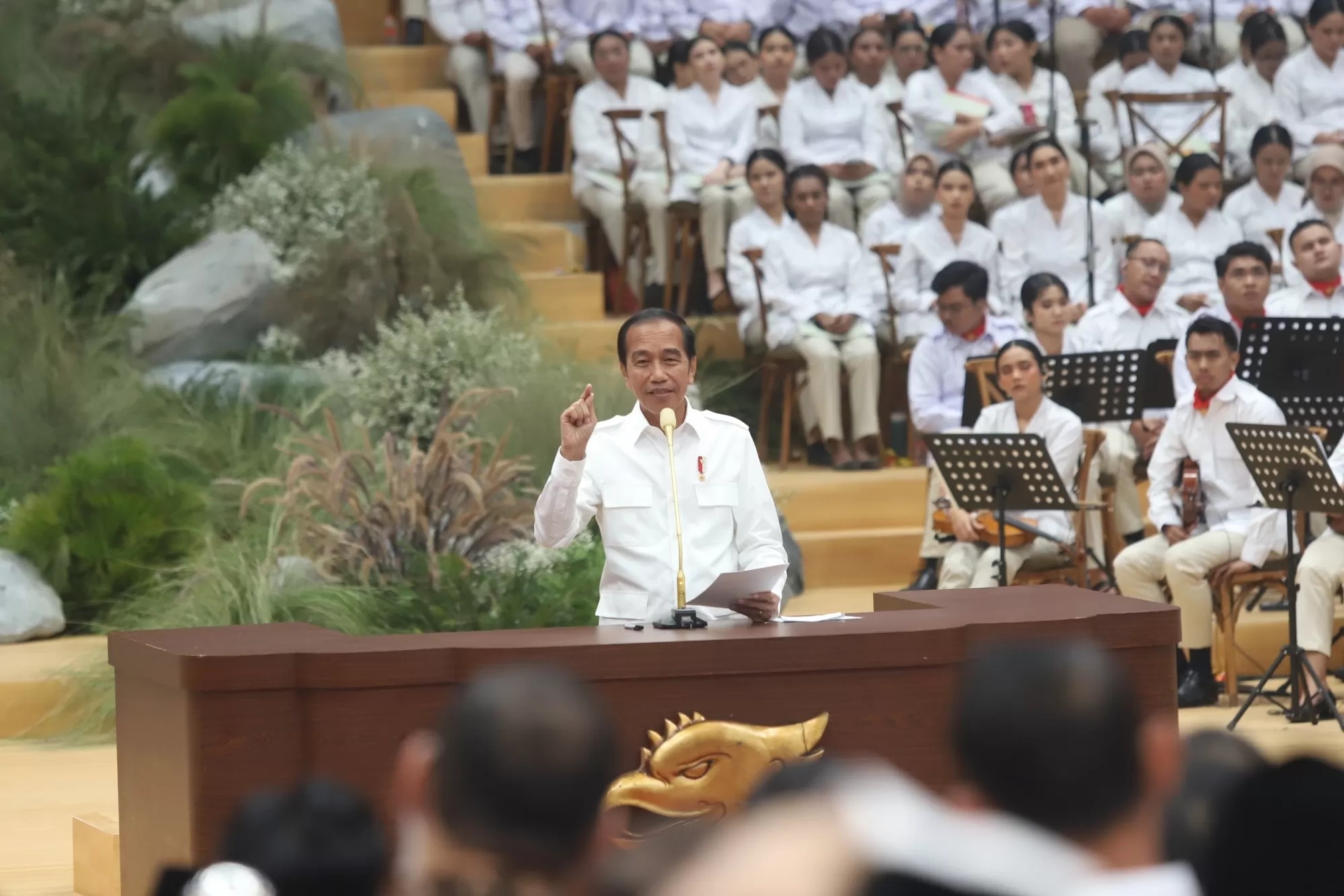 Presiden Joko Widodo bersama Ketum Gerindra Prabowo Subianto penutupan Rapimnas di Jakarta. (Dery Ridwansah/ JawaPos.com)