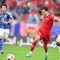 Pesepakbola Timnas Indonesia Rafael William Struick (tengah) menggiring bola dibayangi pemain Jepang Takehiro Tomiyasu (kanan) saat bertanding pada babak penyisihan grup D Piala Asia 2023 di Stadion Al Thumama, Doha, Qatar, Rabu (24/1/2024).(Yusran Uccang)