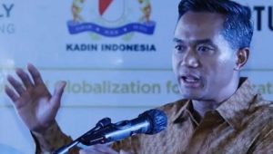 Saling Tuding, Kadin Indonesia Pecah Dua Kubu