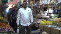 Hutang Kios Pedagang Pasar Palabuhanratu Sukabumi Membengkak, Hamzah Gurnita Hadir Berikan Solusi