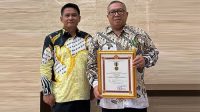 Bupati Sukabumi Dapat Penghargaan Dari Kementrian Koperasi dan UKM RI