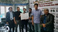 Dewek dan Kuasa Hukum Iyos Zainul Laporkan Oknum Kades yang Cawe cawe