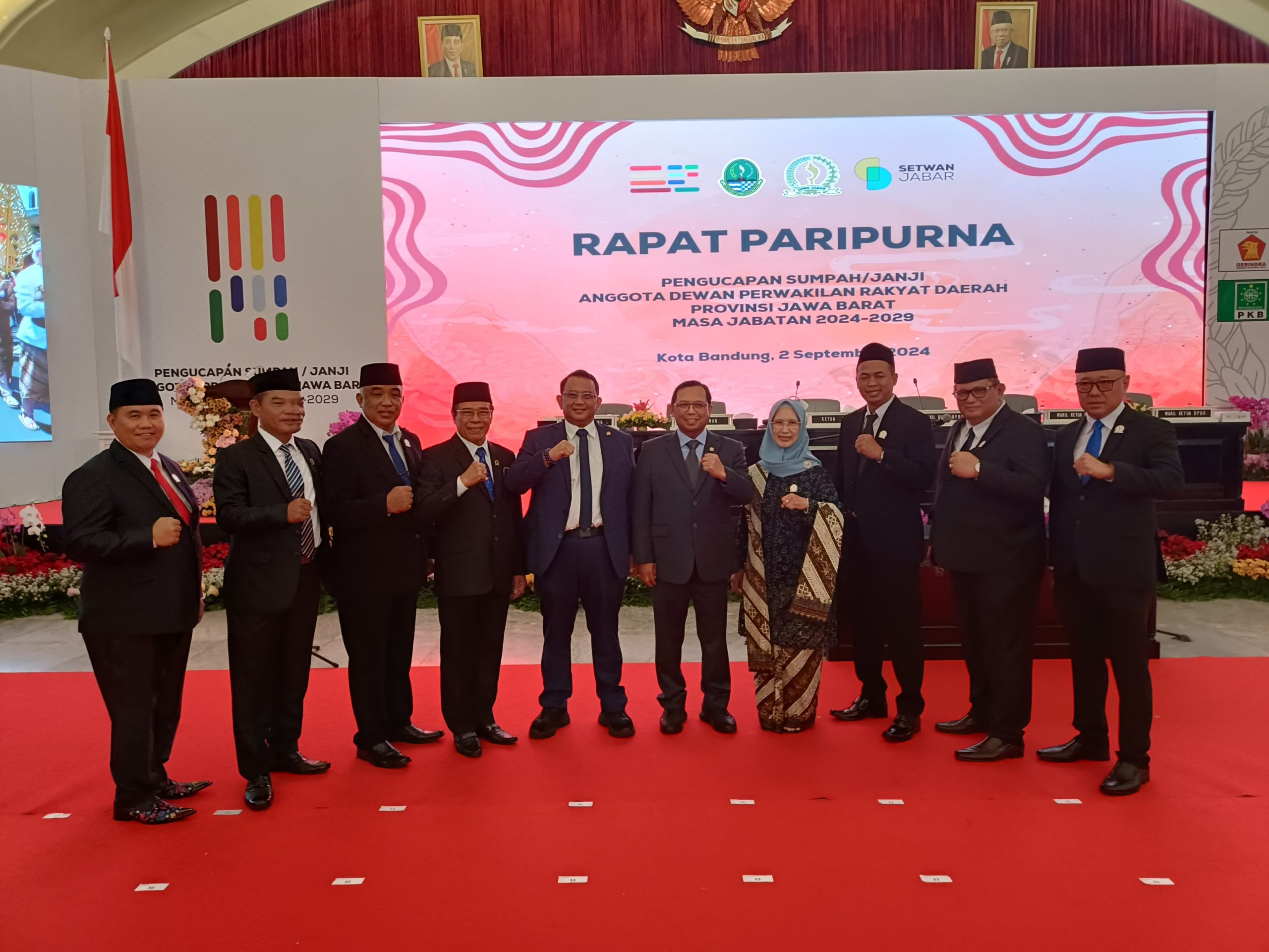 DILANTIK : Politisi senior partai Demokrat Kabupaten Sukabumi A Yamin secara resmi dilantik sebagai anggota Dewan Perwakilan Daerah (DPRD) Provinsi Jawa Barat periode 2024-2029 bersama dengan 7 kader Demokrat lainnya, pada Senin (2/9/24).