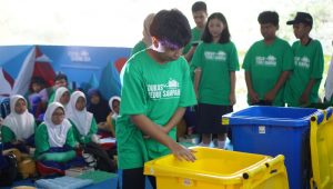 Pertamina Patra Niaga Integrated Terminal Jakarta Ajak Masyarakat Aktif Peduli Sampah Melalui Edukasi Kreatif