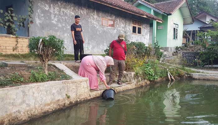 Krisis Air Bersih di Kebonpedeus Sukabumi