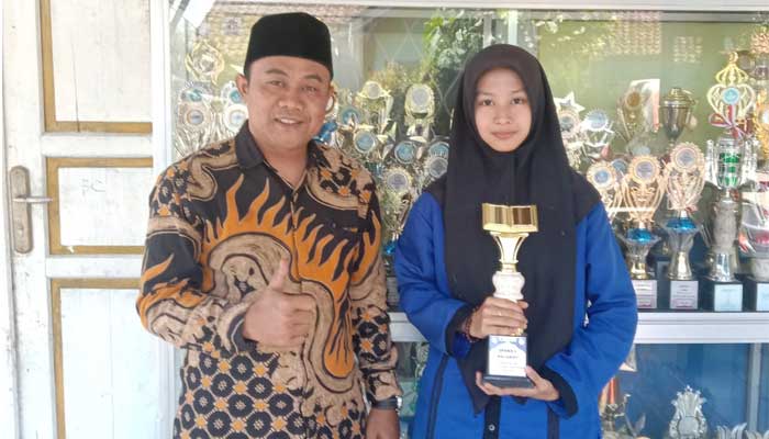 Siswa SMP Al Mutaqin Sukabumi