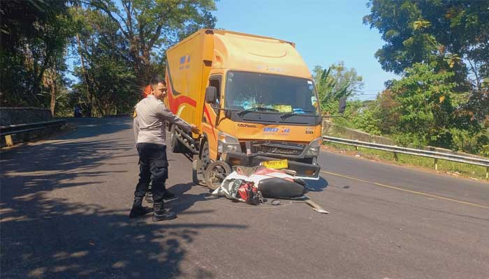 Tabrakan Tanjakan Baeud Sukabumi