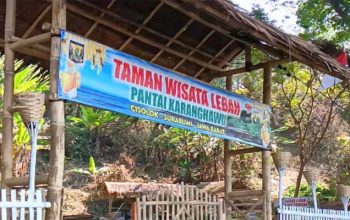 Taman Wisata Lebah Pantai Karanghawu Sukabumi