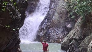 Potret Curug Cierang Cisolok, Andalan Disetinasi Wisata Baru Sukabumi