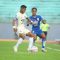 Duel antara Muhammad toha dan Haykal alhafiz pada laga PSIS Semarang vs Persita Tangerang di BRI Liga 1 2024/2025 (c) PT LIB