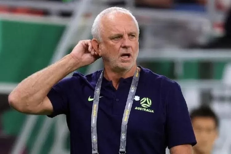 Pelatih Timnas Australia, Graham Arnold Resmi Mundur (Sumber: Twitter @gilabola_ina)