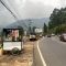 Pedagang gaya baru di Kawasan Puncak Bogor. (Foto: Septi Nulawam/Radar Bogor)